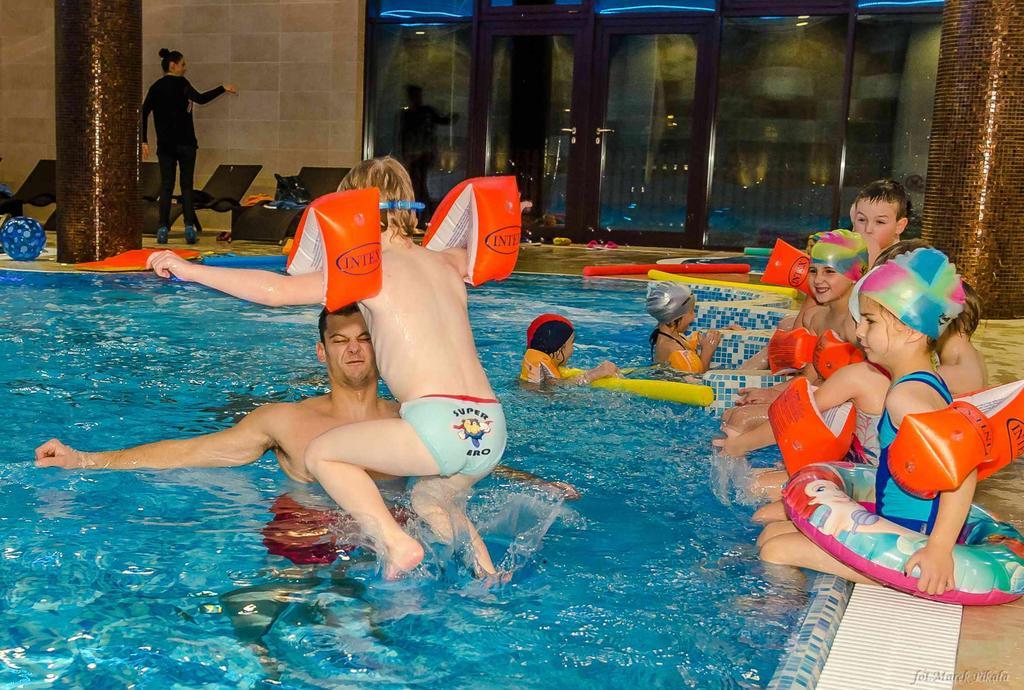 Hotel Czardasz Spa & Wellness Płock エクステリア 写真